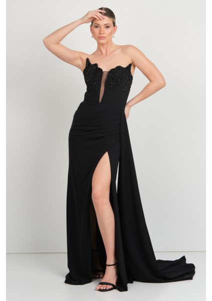 Kadın Derin Yırtmaçlı Göğsü Taş Işlemeli Krep Kumaş Abiye Elbise 7636 Siyah fiyatları