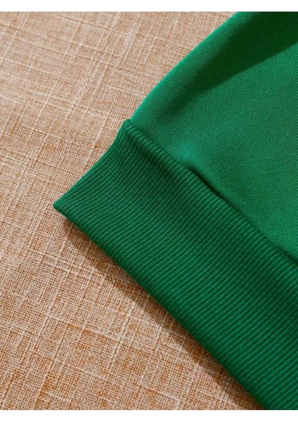 Horror Princess Arka Baskılı Kapüşonlu Cepli Pamuklu Yeşil Sweatshirt fırsatları