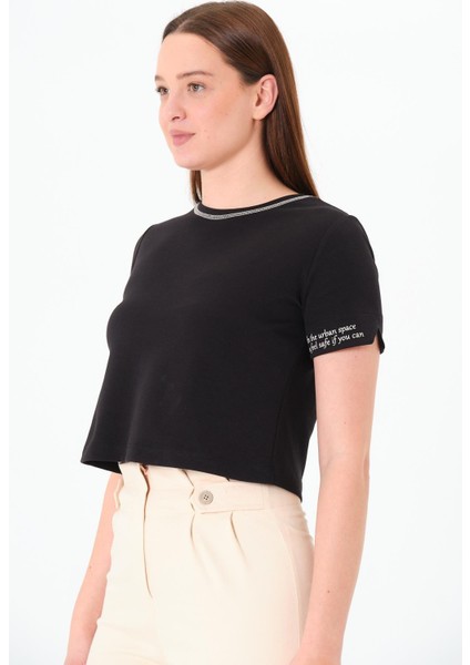 Karyoka Dikişli Tshirt Siyah fırsatları