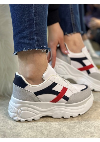 Günlük Kadın Sneaker Kalın Yüksek Taban Bağcıklı Rahat Tiger Şeritli Spor Ayakkabı 032 fiyatları