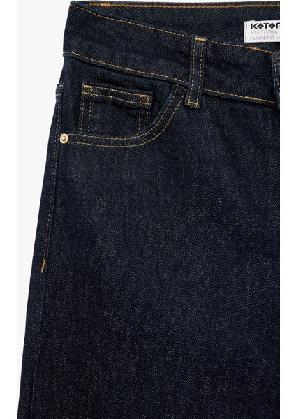 Yüksek Bel Düğme Detaylı Cepli Dar Kesim Ispanyol Paça Jean Pantolon - Flare Jeans