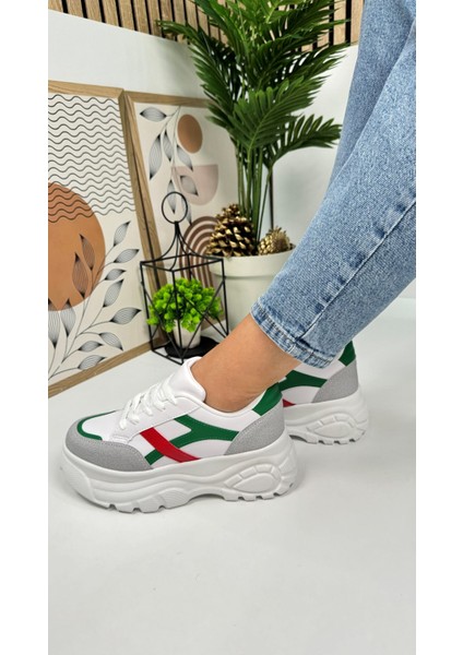 Günlük Kadın Sneaker Kalın Yüksek Taban Bağcıklı Rahat Tiger Şeritli Spor Ayakkabı 032 fırsatları