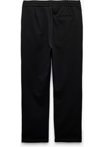 Beli Bağcıklı Cepli Katlamalı Paça Pantolon Görünümlü Eşofman Altı fırsatları