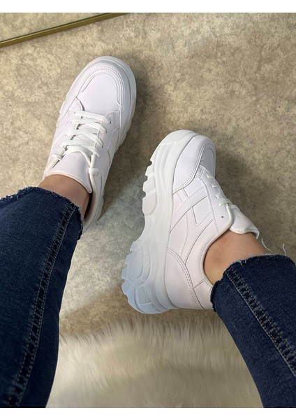 Günlük Kadın Sneaker Kalın Yüksek Taban Bağcıklı Rahat Tiger Şeritli Spor Ayakkabı 032 fiyatları