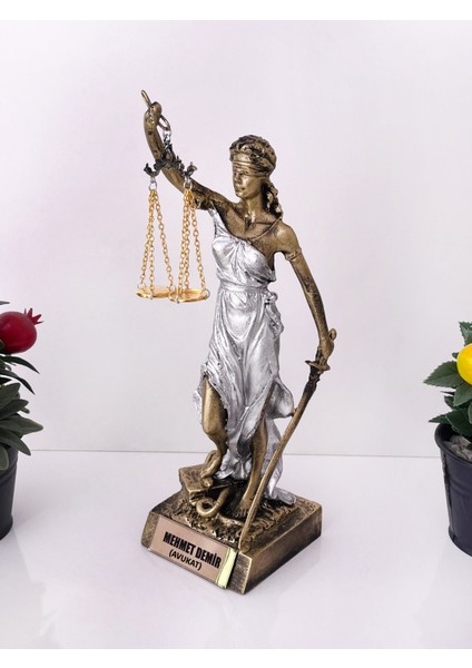 Adalet Heykeli – Gümüş-Beyaz Themis Biblo | Avukat ve Hukukçu Hediyesi Dekoratif Obje