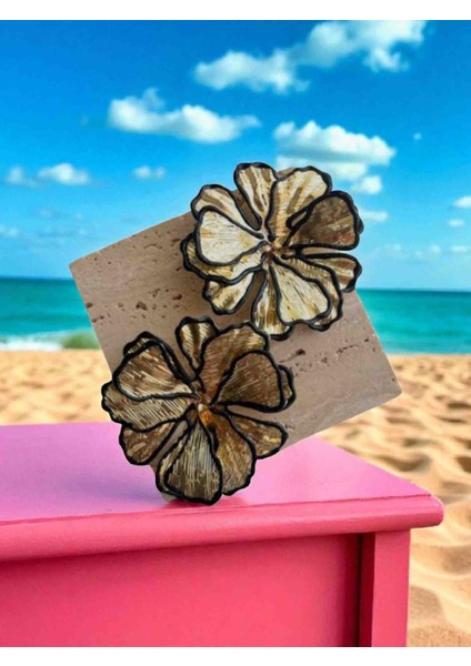 Marka Büyük Boy Çiçek Trend Küpe modelleri