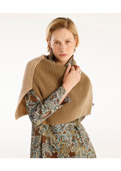 Pensli Uzun Kollu Yakası Fermuarlı Elbise