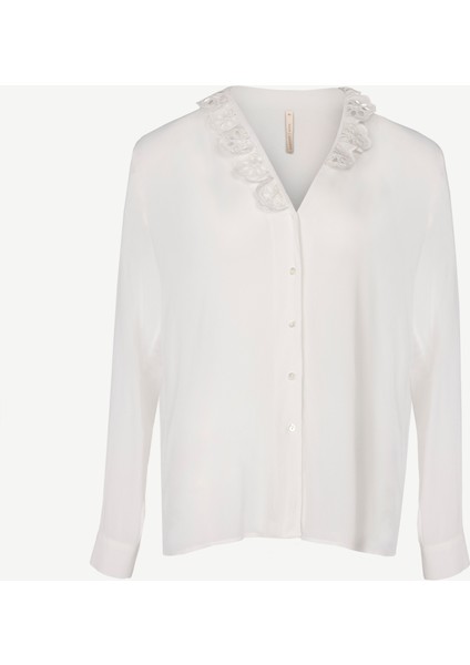 Brode Detaylı Gömlek