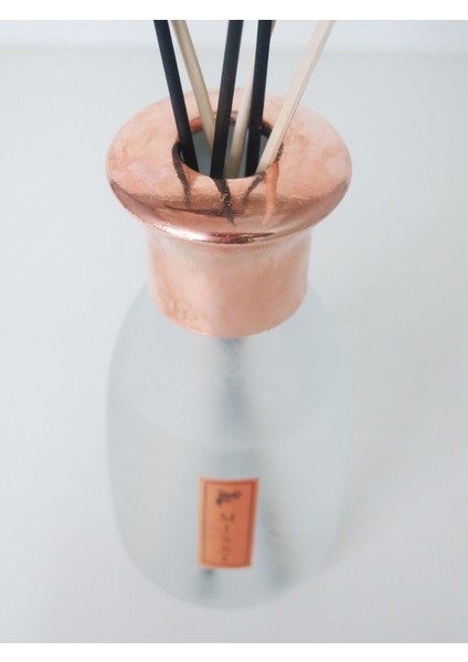 Özel Bakır Boyunluklu Dark Amber Oda Kokusu 220 cc fiyatları