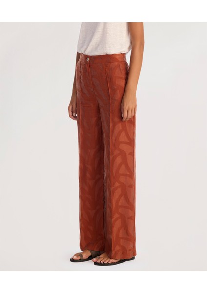 Nervür Detaylı Pantolon modelleri