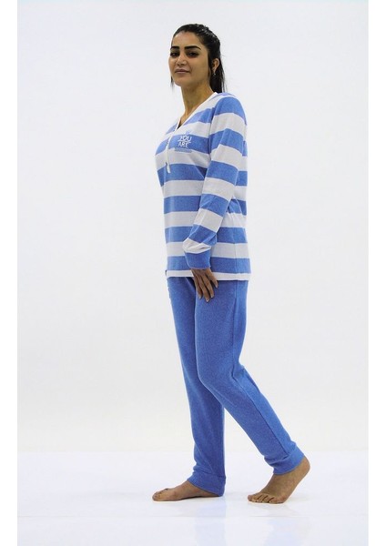 Çizgi Kombinli Pijama Takımı modelleri