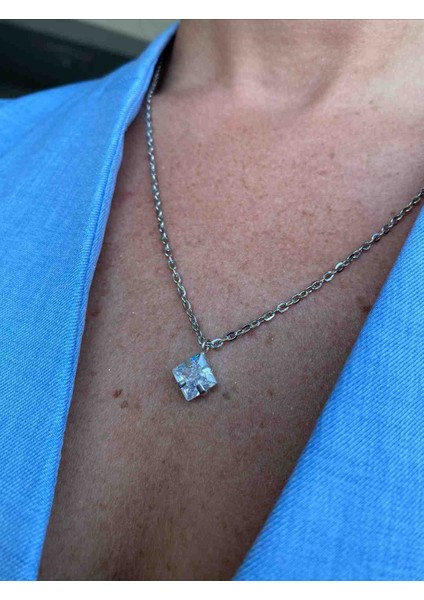 Zırkon Taşlı Kolye