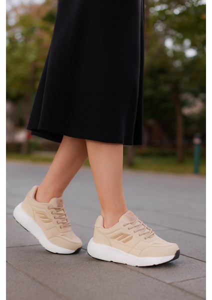 Kadın Yüksek Taban Günlük Spor Ayakkabı modelleri