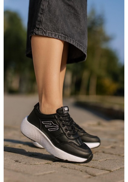 Kadın Yüksek Taban Günlük Spor Ayakkabı