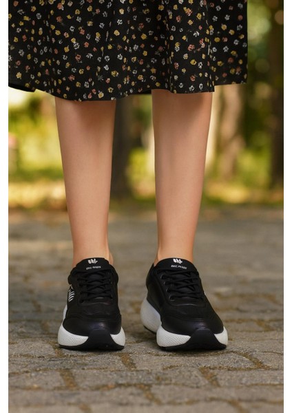 Kadın Yüksek Taban Günlük Spor Ayakkabı fiyatları