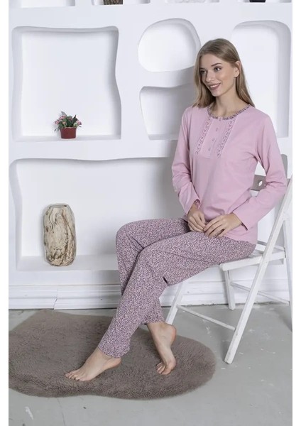 Kalpli Çiçek Desenli Büyük Beden Kadın Uzun Kol Pijama Takımı - %100 Pamuk Penye Mevsimlik 3 Düğmeli modelleri