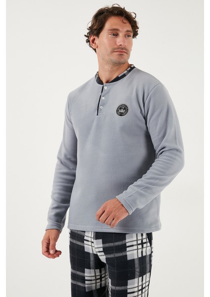 Regular Fit Bisiklet Yaka Kışlık Yumuşak Dokulu Polar Pijama Takımı Erkek Pijama Takımı 6096100 modelleri