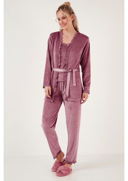 Regular Fit Dantelli Yumuşak Dokulu Sabahlıklı Kadife Pijama Takımı Bayan Pijama Takımı 6095545 fiyatları