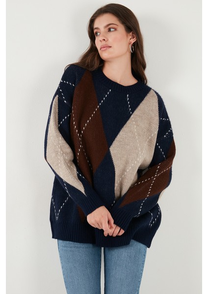 Oversize Fit Bisiklet Yaka Baklava Desenli Kazak Bayan Kazak 4615578 indirimleri