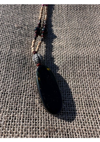 Tarz Taş Detaylı Kolye fiyatları