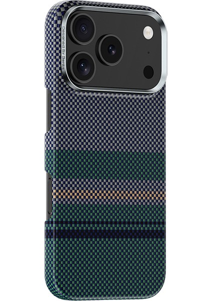 iPhone 17 Pro Max Kılıf M-Safe Şarj Özellikli Karbon Fiber Benks Aurora Armorair Kevlar Kapak Siyah