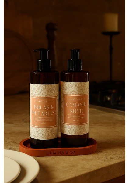 Bulaşık Deterjanı & Çamaşır Suyu Etiketli Plastik Şişe & Kiremit Rengi Beton Alt Tabla fiyatları