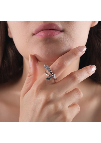 0.36 Karat Pırlanta Zümrüt Yüzük, Yaprak Figürlü, Gerçek Pırlanta, Sertifikalı Mücevher modelleri