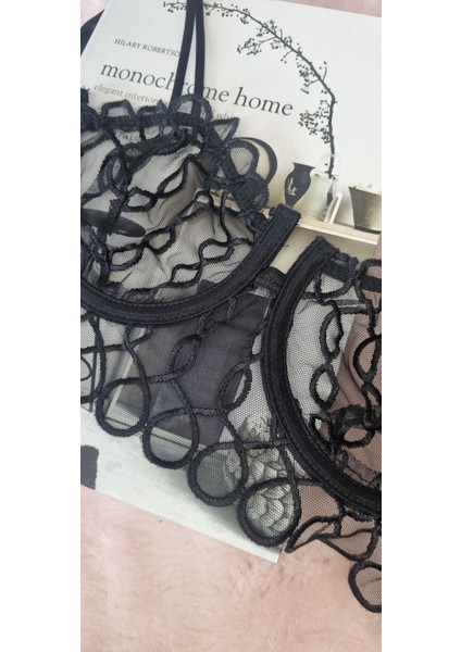 Dantelli Siyah Fantezi Sütyen Takım