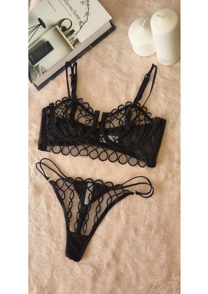 Dantelli Siyah Fantezi Sütyen Takım fırsatları