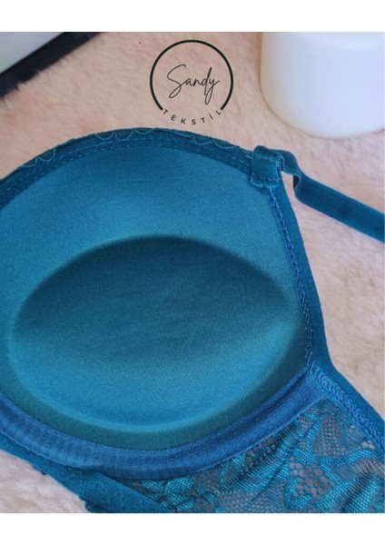 Kadın Destekli Dantelli Sütyen Takımı fırsatları