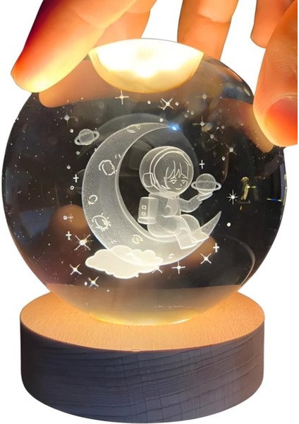 Ay ve Astronot Figürlü Işıklı Cam Küre – Ahşap Altlıklı USB Dekoratif Lamba 6 cm fiyatları