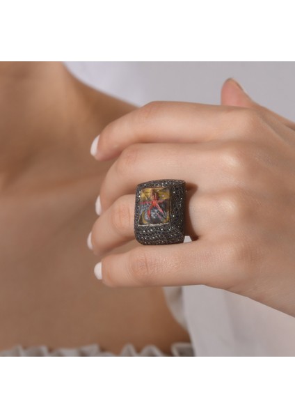 6.00 Karat Siyah Pırlanta Safir Yüzük, Deniz Yıldızı Motifli, Gerçek Pırlanta, Sertifikalı Mücevher modelleri