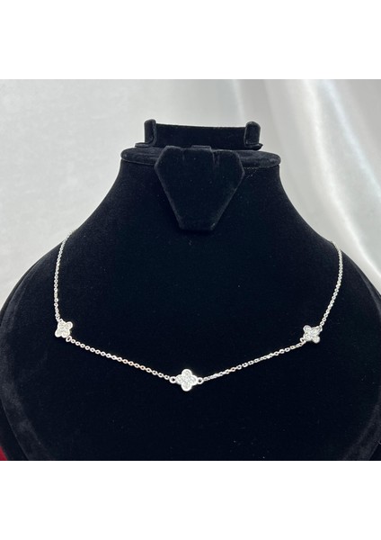 Zirkon Taşlı Üçlü Yonca Kadın Kolyesi 925 Ayar Gümüş Rodyumlu