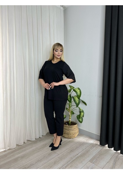 Kadın Büyük Beden Bisiklet Yaka Kolları Fisto Detay Esnek Viskon Bluz