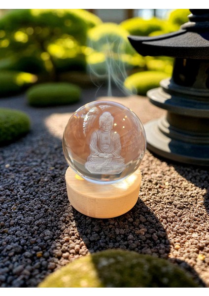 Huzur Veren Buda Figürlü Işıklı Cam Küre – Ahşap Altlıklı USB Dekoratif Lamba fiyatları