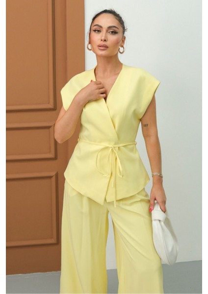 Kadın Ikili Alt Üst Takım Bağcıklı Bol Kesim Dökümlü Yazlık Kısa Kollu Kimono Ceket Palazzo Pantolon fırsatları