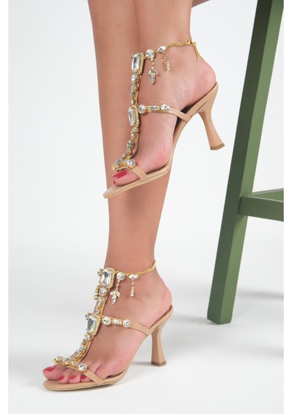 Taş Detaylı Bilek Bağlamalı 9 cm Topuklu Abiye Ayakkabı Sandalet indirimleri