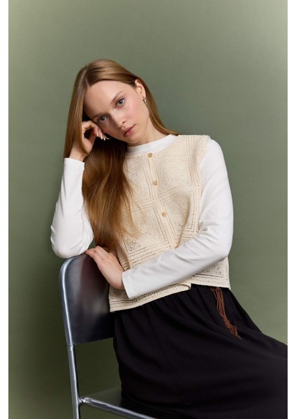 Boxy Fit Bisiklet Yaka Dantel Yelek F1814AX25SM fiyatları