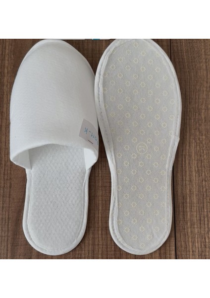 100 Çift Tek Kullanımlık Otel Terliği Petek Desen Çift Kat Süngerli Kumaş Yanlar Biyeli 3mm Eva Çiçek Desen Kaymaz Taban