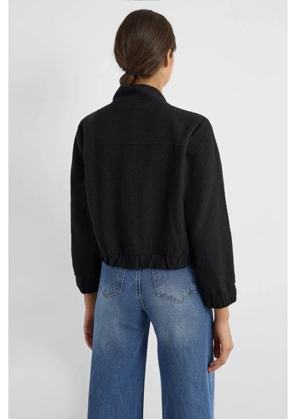Kadın Cep Detaylı Kadife Yuvarlak Yakalı Ceket Siyah fırsatları