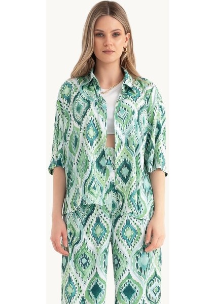 Kadın Dökümlü Kısa Kollu Saten Boho Gömlek Green