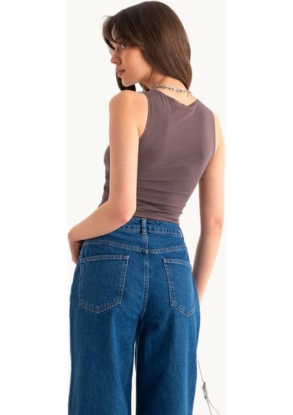 Kadın Yuvarlak Yaka Temel Askılı Atlet Brown fırsatları