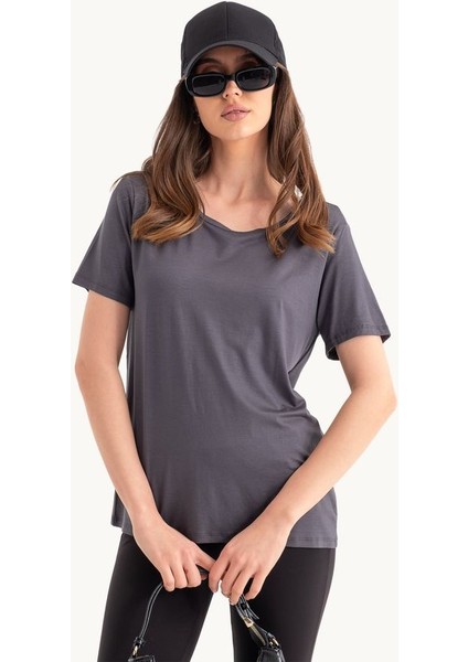 Kadın Yuvarlak Yaka Rahat T-shirt Gri fiyatları