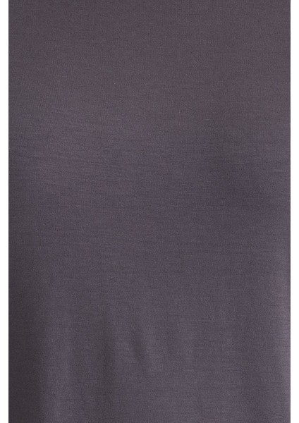 Kadın Yuvarlak Yaka Rahat T-shirt Gri indirimleri