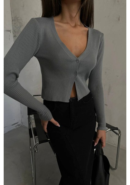 Kadın Düz V Yaka Crop Hırka Grey fırsatları