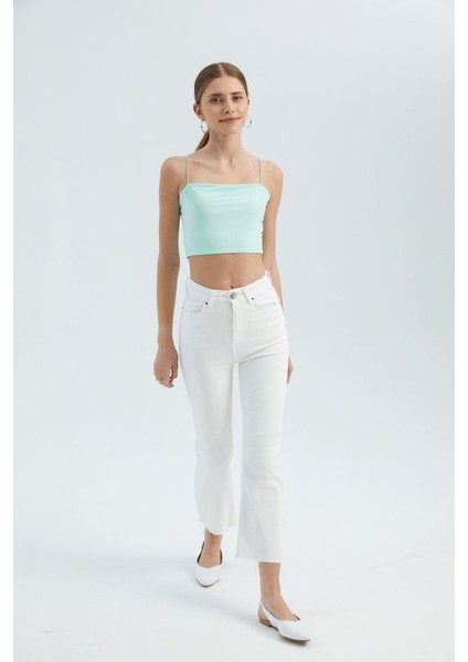 Kadın Basic Crop Atlet Yeşil modelleri