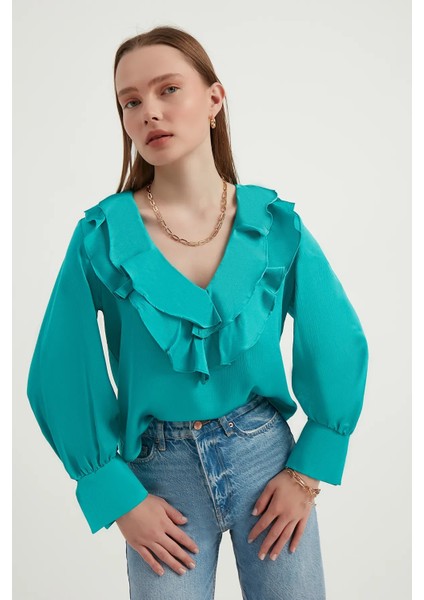 Kadın V Yaka Saten Volanlı Retro Bluz Yeşil