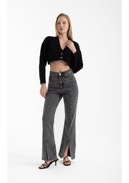 Kadın V Yaka Düğmeli Kırpılmış Hırka Black modelleri