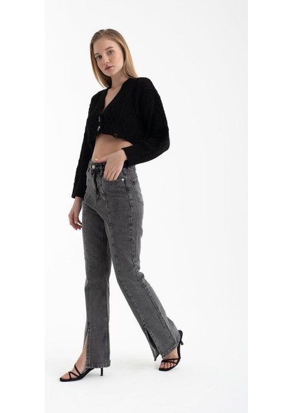 Kadın V Yaka Düğmeli Kırpılmış Hırka Black fırsatları