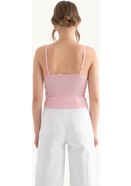Kadın Dantel Detaylı V Yaka Kırpılmış Tank Top Pink fırsatları